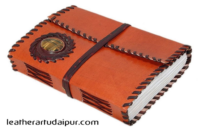 Leather Diary : Traditional Leather Notebook